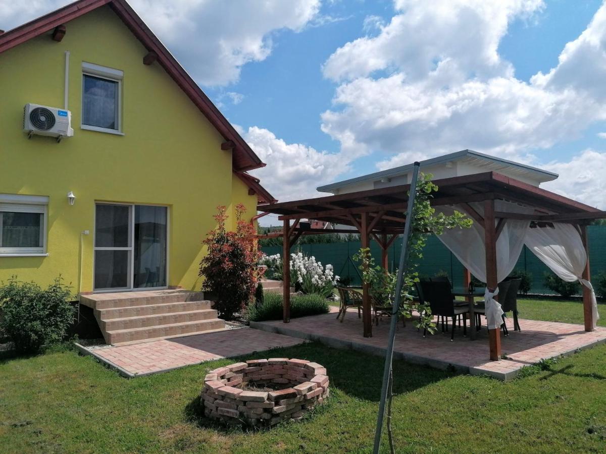 Villa Eva Haza Nyugalom/pihenes/relax *